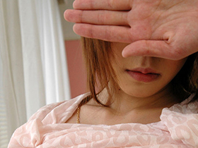 お願いナンパ巨乳っ娘20人②あなたの着替、おっぱい見せてくれませんか ついでに顔に精子かけさせて下さい!!　サンプル画像15